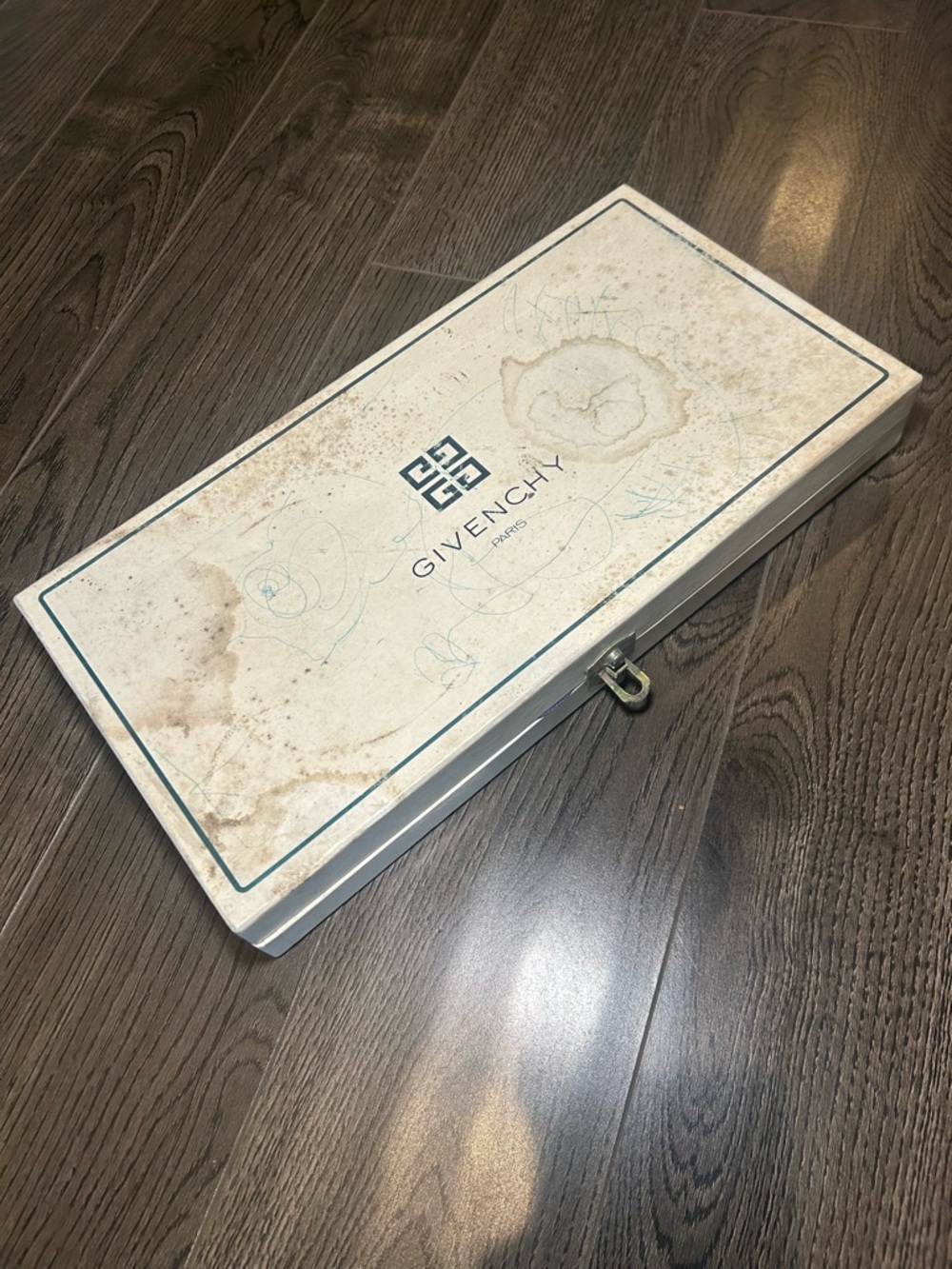 Givenchy Tea Plate Set - Picture 9 of 12
